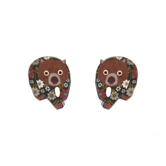 SMYLE WOMBAT STUDS