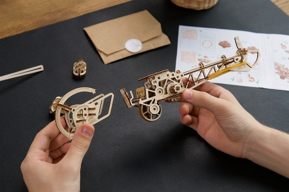 UGEARS MINI HELICOPTER