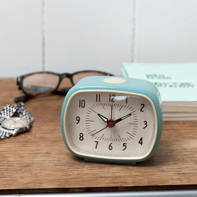 RETRO BLUE ALARM CLOCK