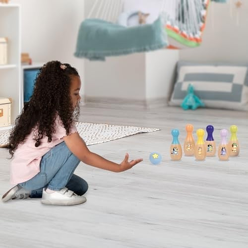 BLUEY - Wooden Bowling Skittles Set Indoor & Outdoor Bowling Play 6
