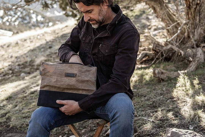 Neelum Large zipper Pouch (Khaki)